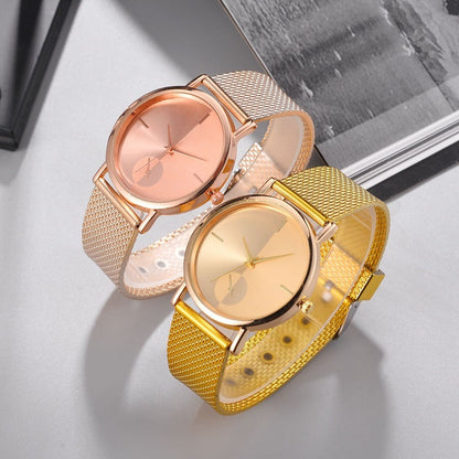 Ladies Hook Buckle Alloy Quartz Wristwatch