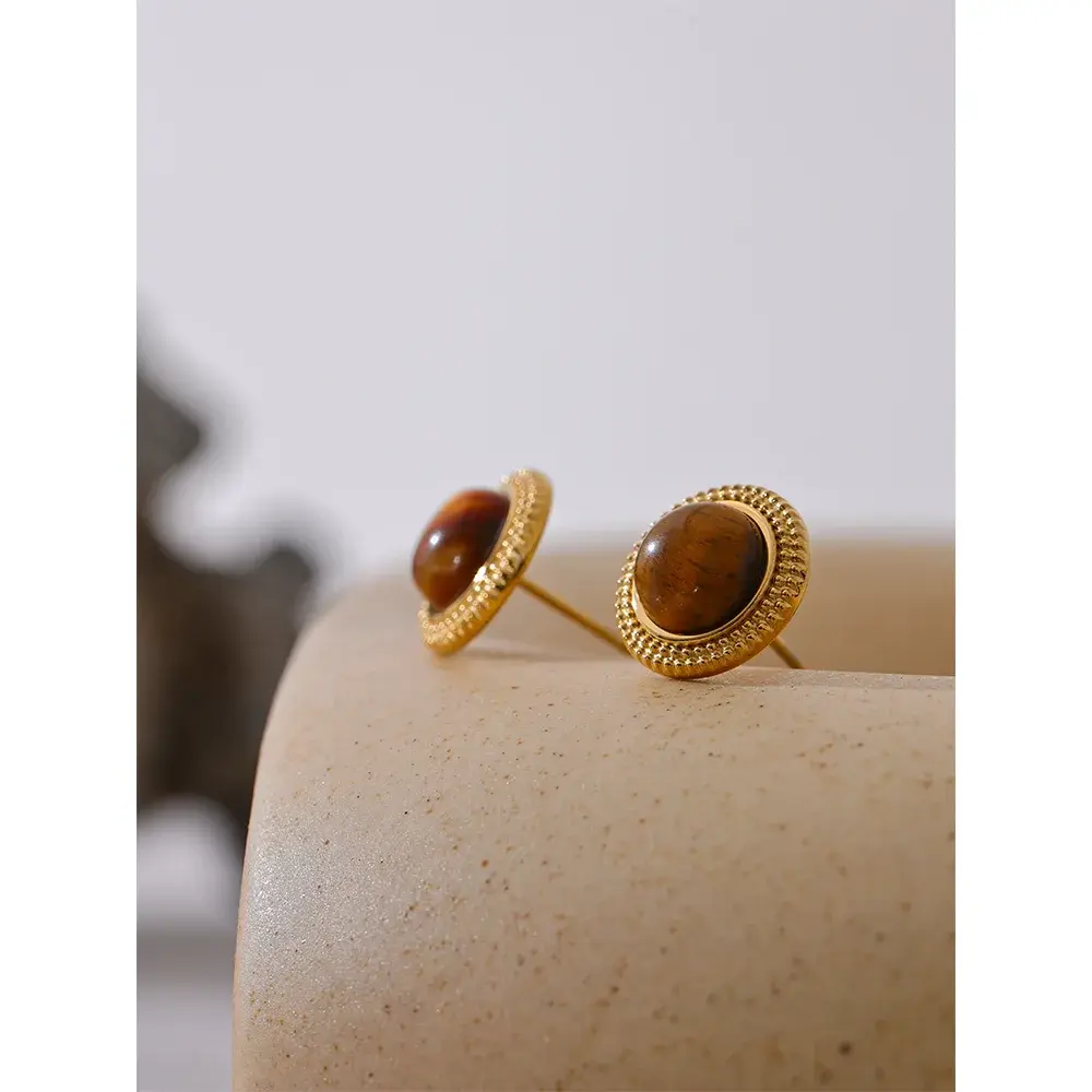 Clarendon Pearls Earrings